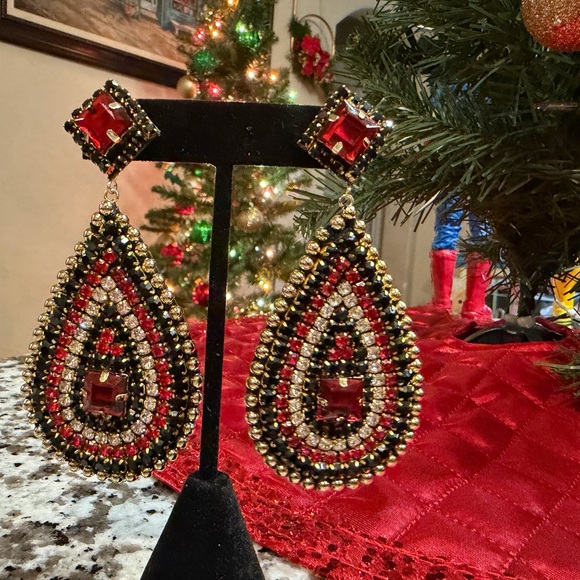 Christian Siriano Jewelry - Christian Siriano Gem Earrings